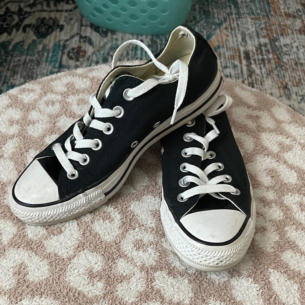 Converse Women's Black and White Sneakers